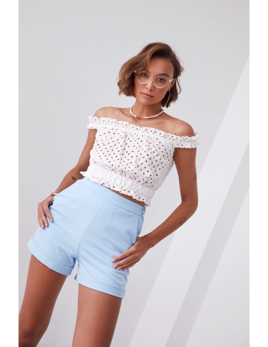 Short openwork blouse with embroidery, cream 20940 - Online store - Boutique